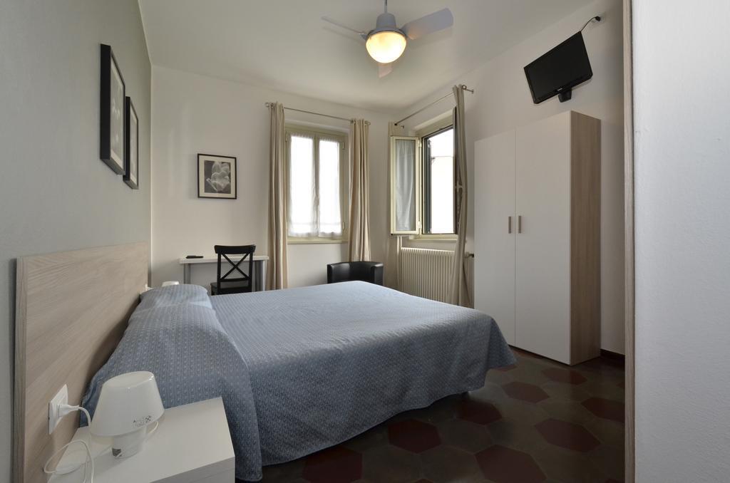 Albergo Della Torre Cernobbio Szoba fotó