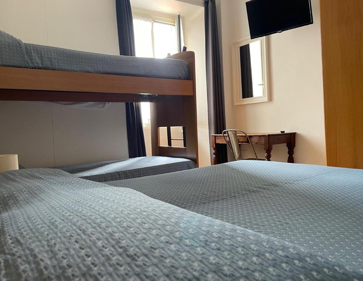 Albergo Della Torre Cernobbio Kültér fotó