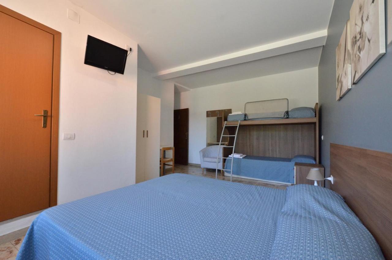 Albergo Della Torre Cernobbio Kültér fotó