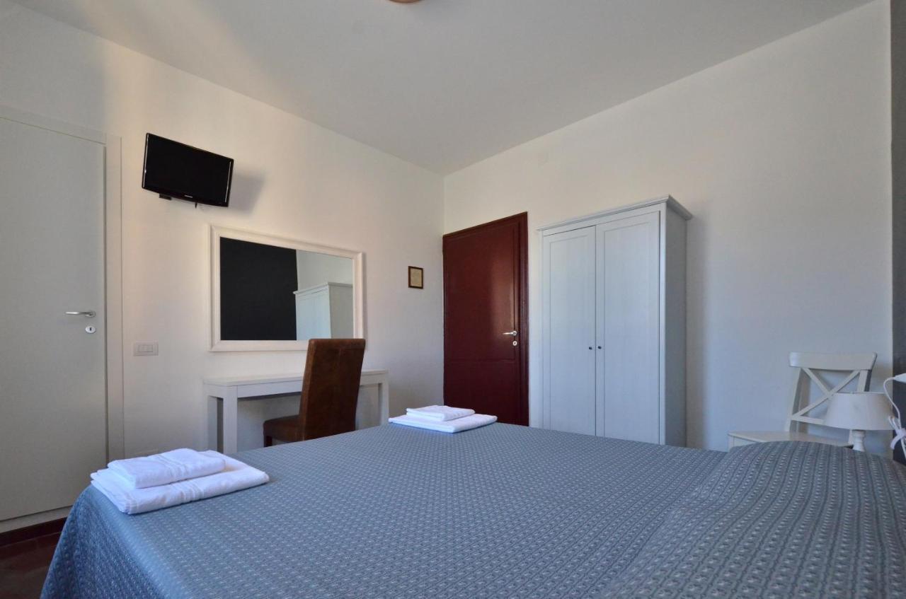 Albergo Della Torre Cernobbio Kültér fotó