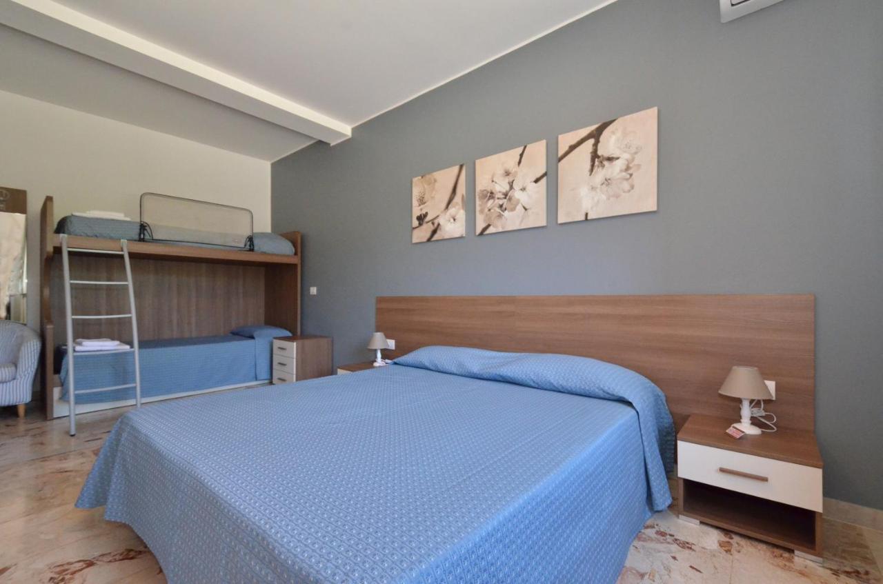 Albergo Della Torre Cernobbio Kültér fotó